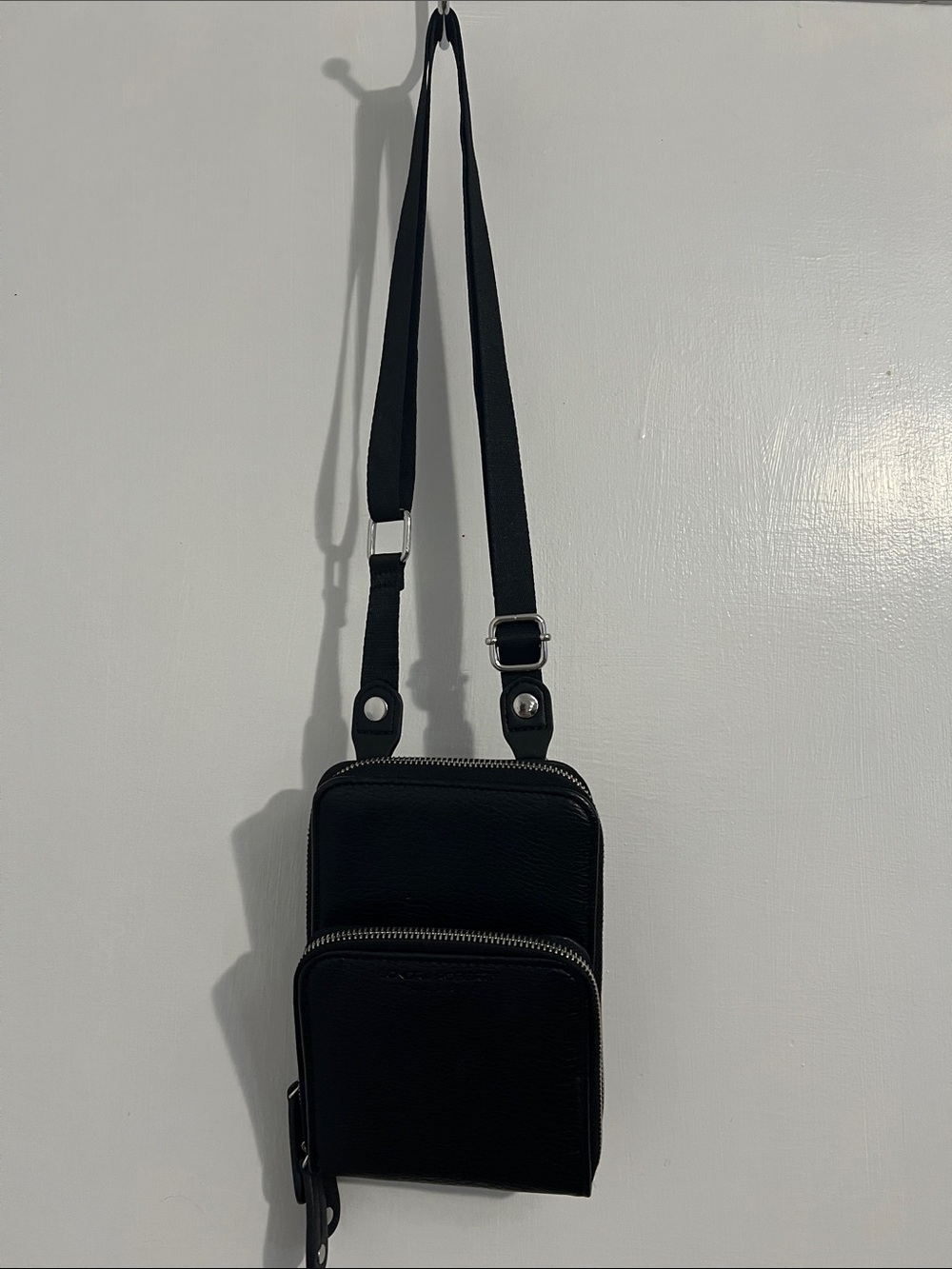 Sondra Roberts Squared Black Crossbody Belt Bag - Minimal Leather Carry